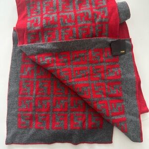 Fendi Red and Gray Knit Scarf